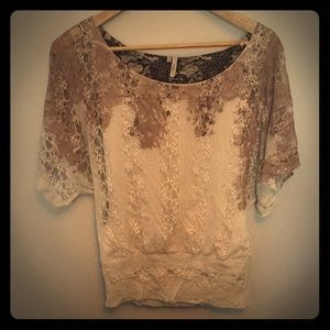Lacey top
